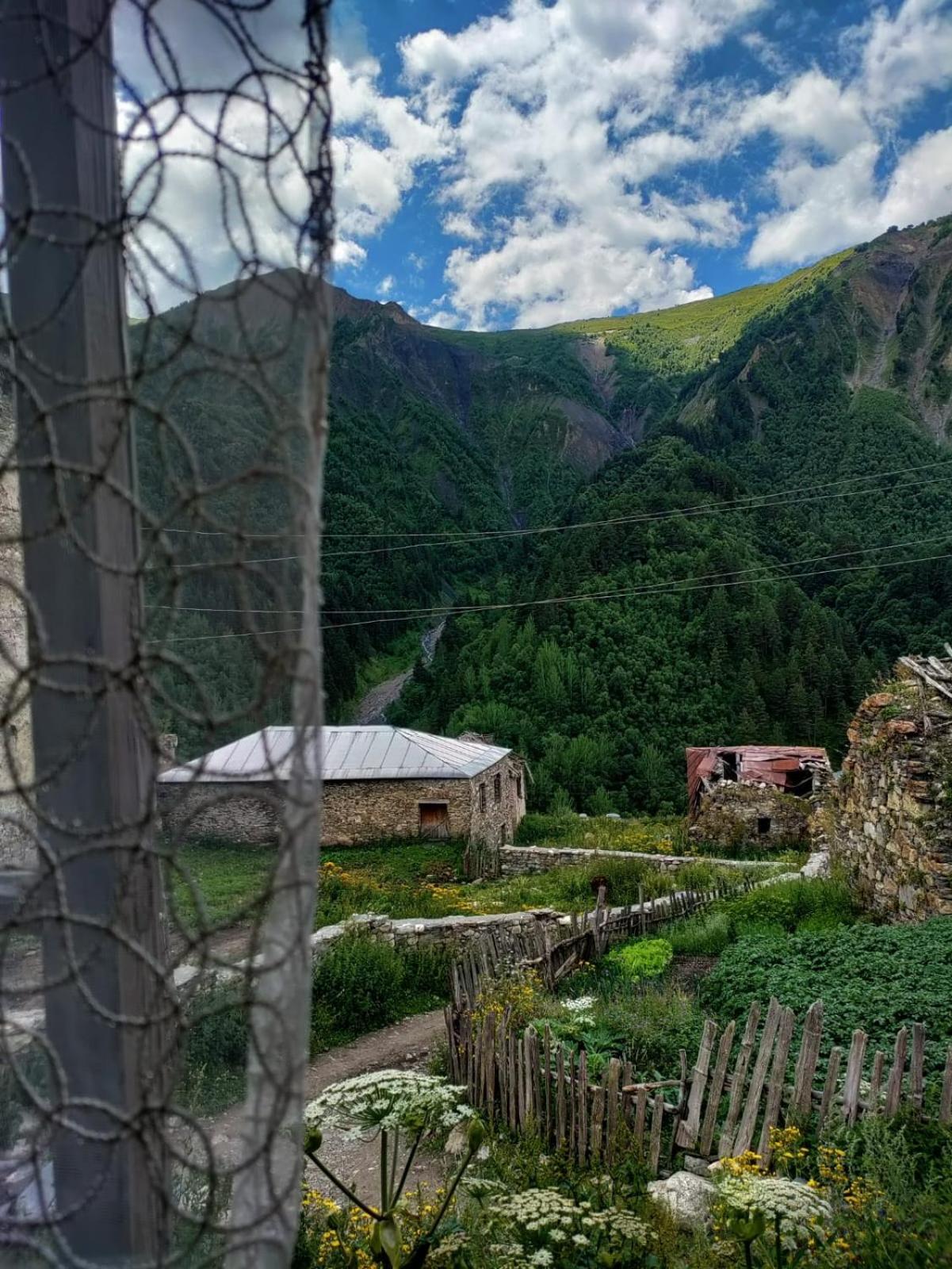 Guest House "Betqil" Адиши Экстерьер фото